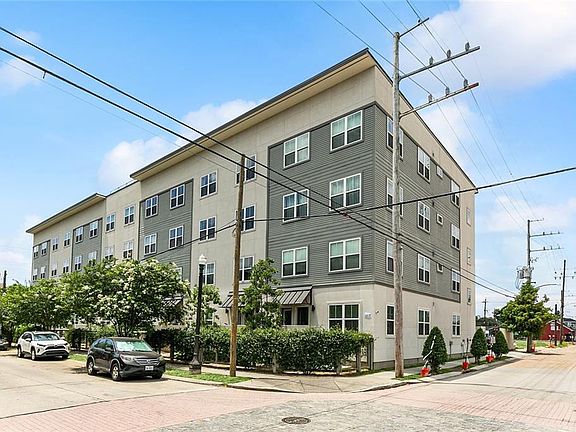 2nd image of 2100 Saint Thomas St APT 403