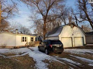 211 S 2nd St, Salina, KS 67401
