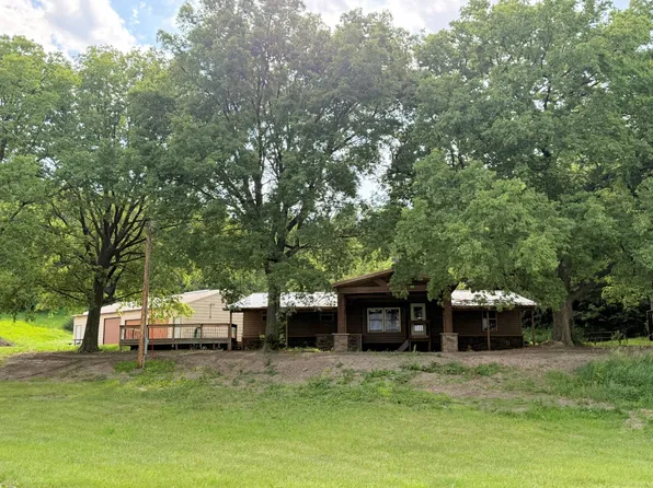 57150 892nd Rd, Wynot, NE 68792