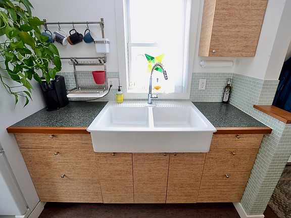 4th image of 506 Acorn Drive #506