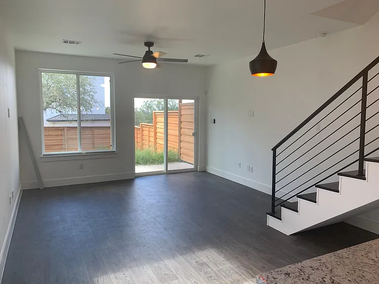 20507 Bonanza St #A — Photo 10