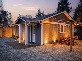 210 SW 104th St, Seattle, WA 98146