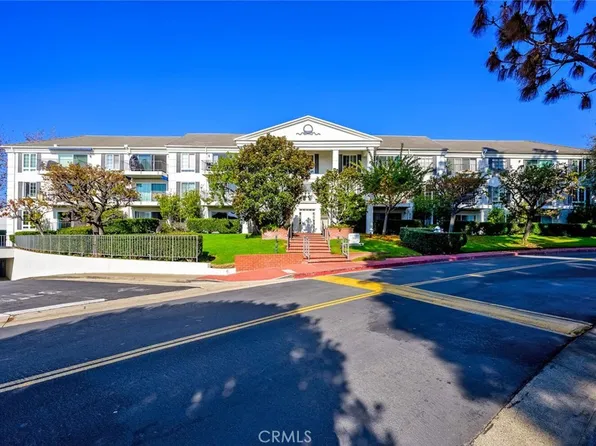 300 Cagney Ln APT 102, Newport Beach, CA 92663
