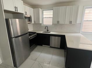 528 Norwood St FLOOR 2, East Orange, NJ 07018