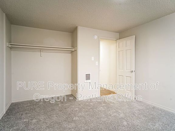 3rd image of 18411 E Burnside St APT 202