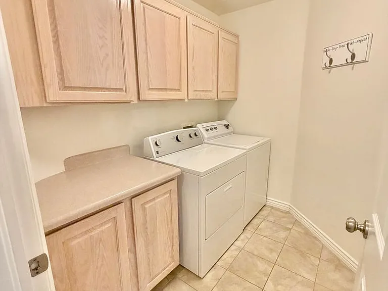 187 N Westridge Dr #143 — Photo 11