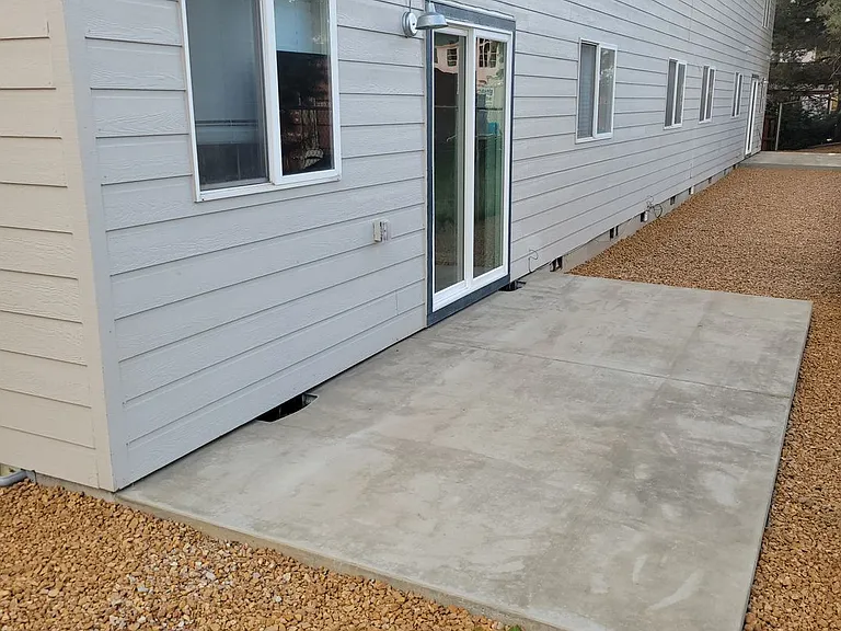 210- 2012 NE Neil Way — Photo 14