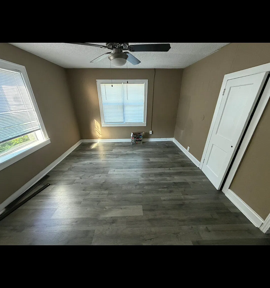 3 bed, 1160 sqft, $995 — Photo 4