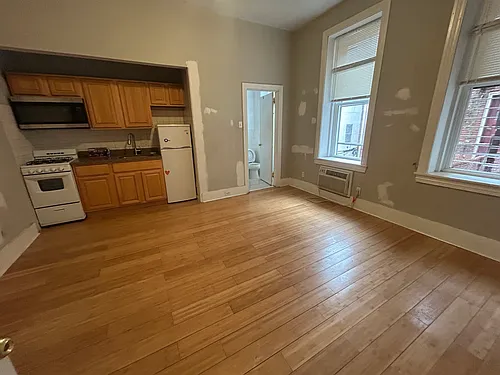 3431 Spring Garden St Photo 1