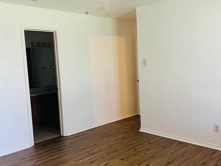 5913 Lake Hubbard Pkwy #227 — Photo 7