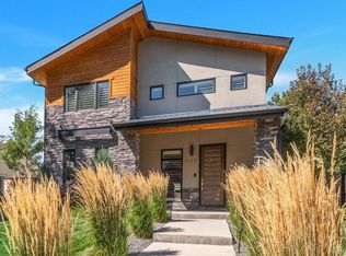 1625 S Cook St, Denver, CO 80210