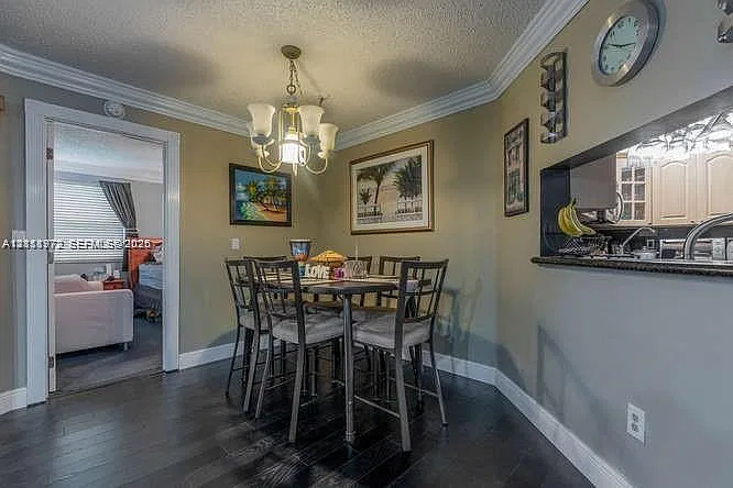 Lakeshore Condo #4 — Photo 4