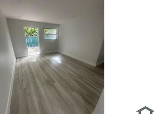 881 NW 107th St, Miami, FL 33168