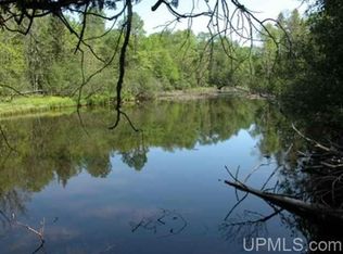 Ridge Dr, Eagle River, WI 54521