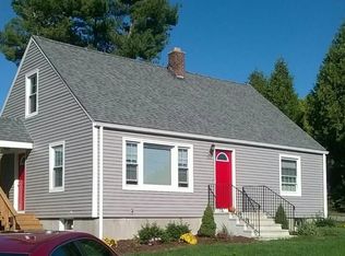 733 Grove St, Worcester, MA 01605