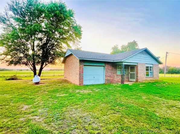 111892 S 4270th Rd, Checotah, OK 74426