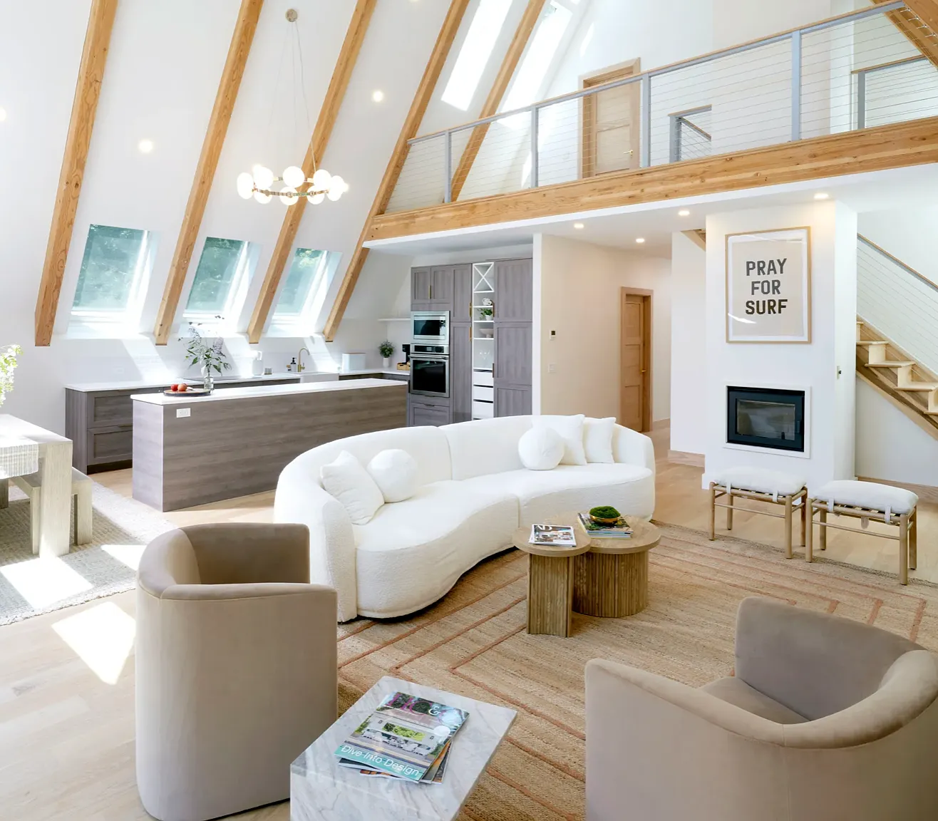 Bright & Modern New Construction Rental in The Hamptons — Photo 4