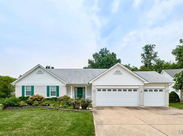1516 Hibernation Holw, Wentzville, MO 63385