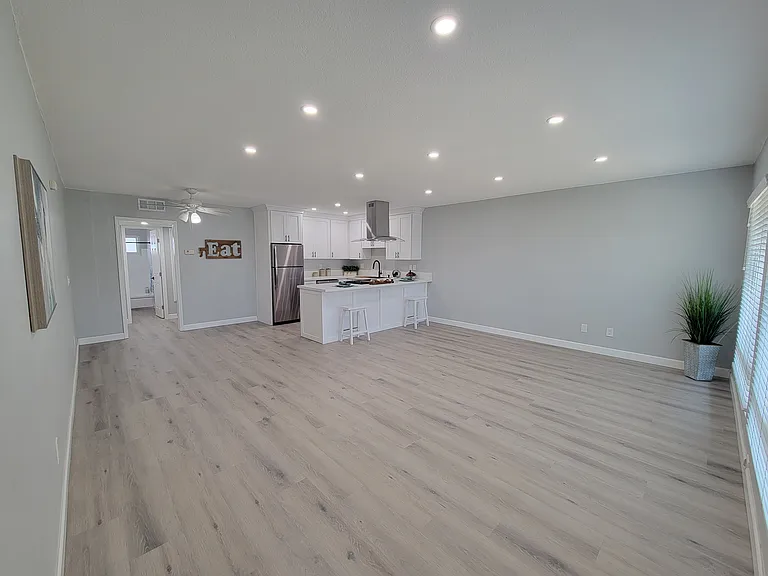 Islandia Apartments — Photo 6