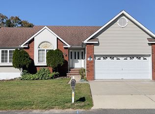 424 Cable Ave, Beachwood, NJ 08722