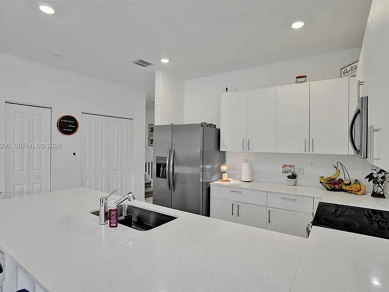 24280 SW 128th Ave — Photo 6