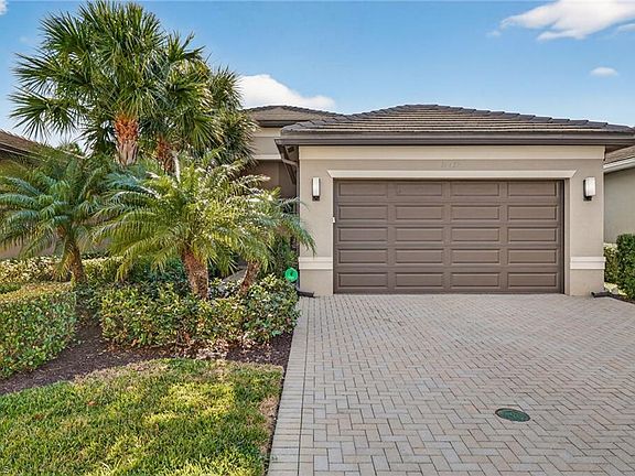 3rd image of 28532 Lobos CIR
