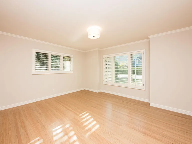 30 Knightwood Ln — Photo 23