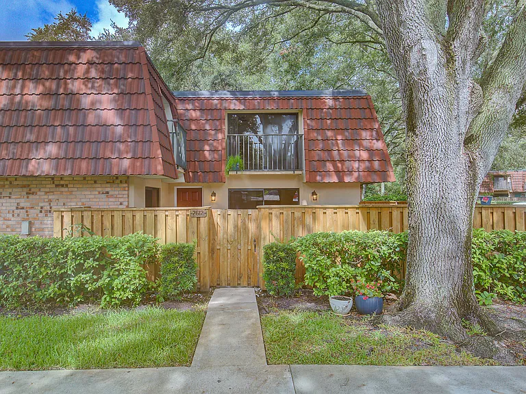 2612 2nd Ct — Photo 29