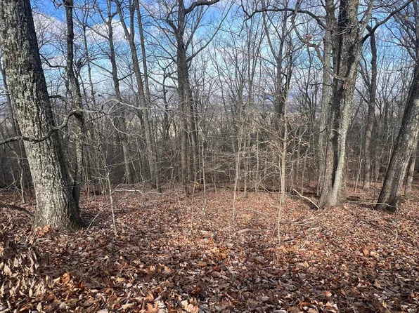 6375 Fairview Rd, Hixson, TN 37343
