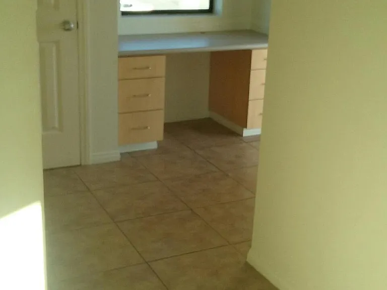 3305 E Palmdale Blvd — Photo 2