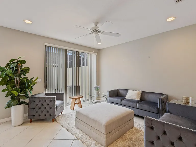 5650 Simonton St — Photo 26
