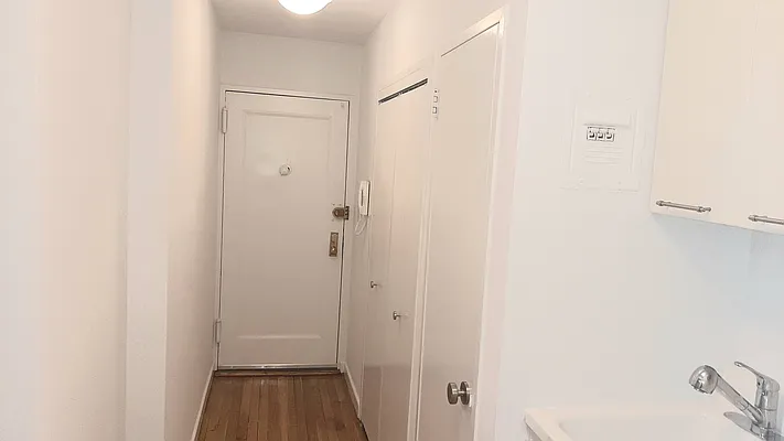 Rented by Corcoran | media 16