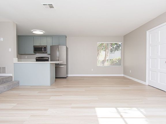 3rd image of 8043 Camino Huerta