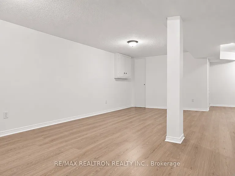 116 Andona Cres — Photo 30