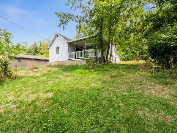 167 S California Dr, Coal Center, PA 15423