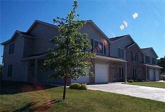 2nd image of 3906 Stone Creek Ct