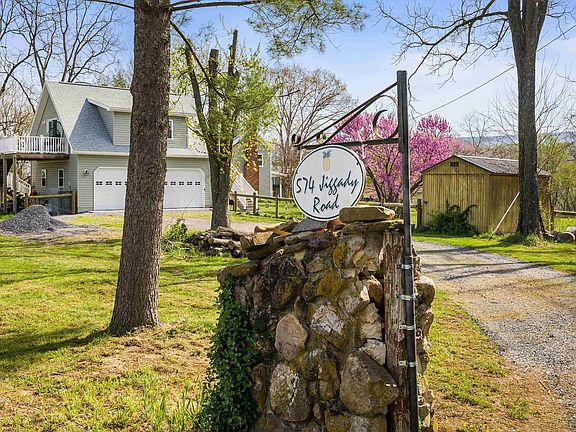 4th image of 574 Jiggady Rd