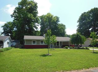 6104 Acoma Dr, Toledo, OH 43623