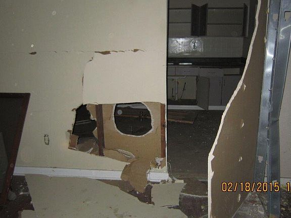 5th image of 1330 Mull St