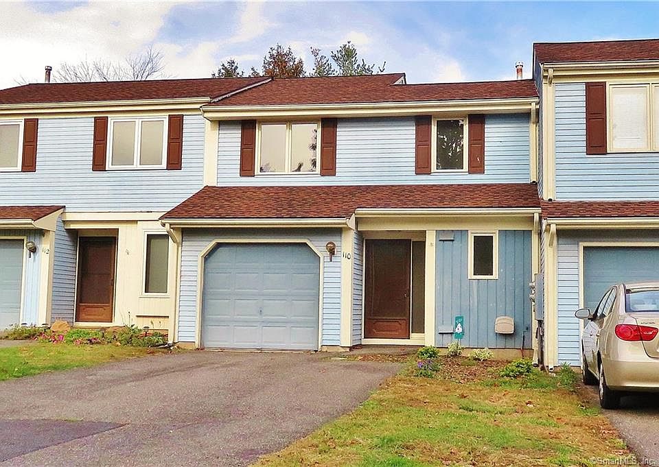 1st image of 110 Copper Beech Dr