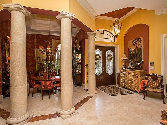 4th image of 8008 Cortona Dr. #17 Castillo del Mar