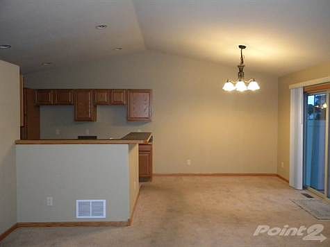 3rd image of 4810 Patricia St