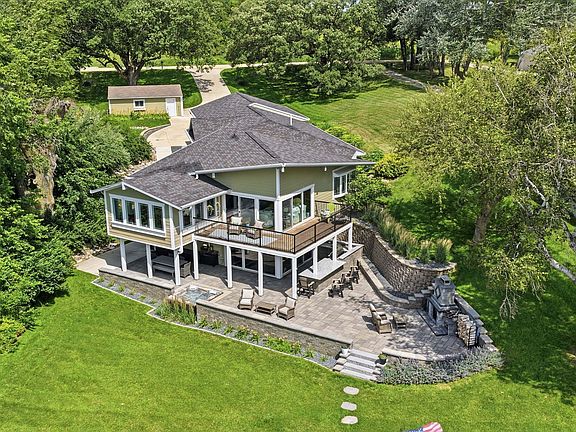 2nd image of 4503 Panorama Dr