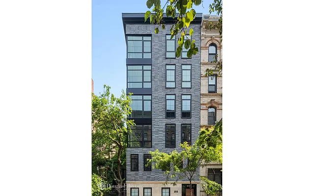 Sold by Douglas Elliman | media 22