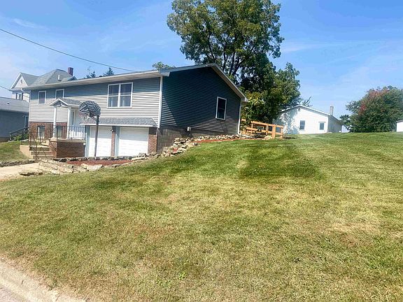 2nd image of 102 Mineral St