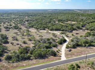 190 Paloma Rnch W, Mountain Home, TX 78058
