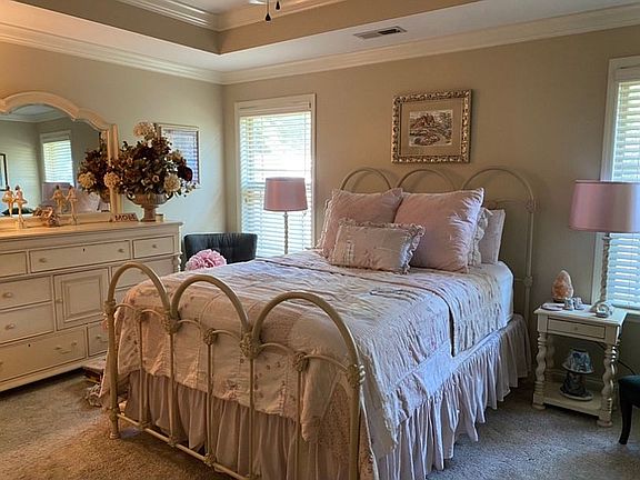 5th image of 6925 Village Lake Cir