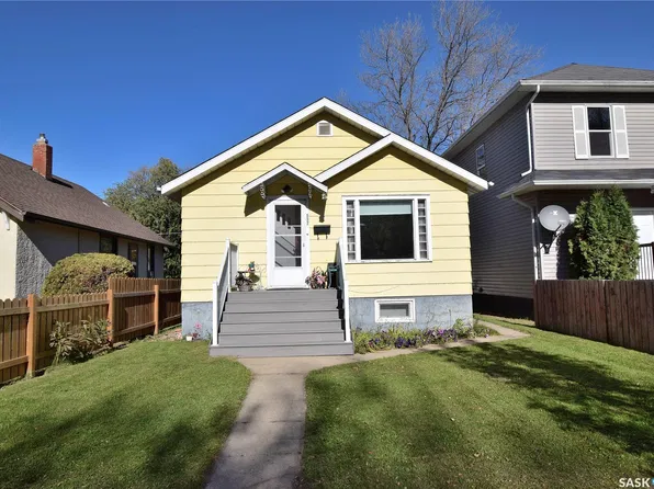 532 13th Street W, Prince Albert, SK S6V 3G7