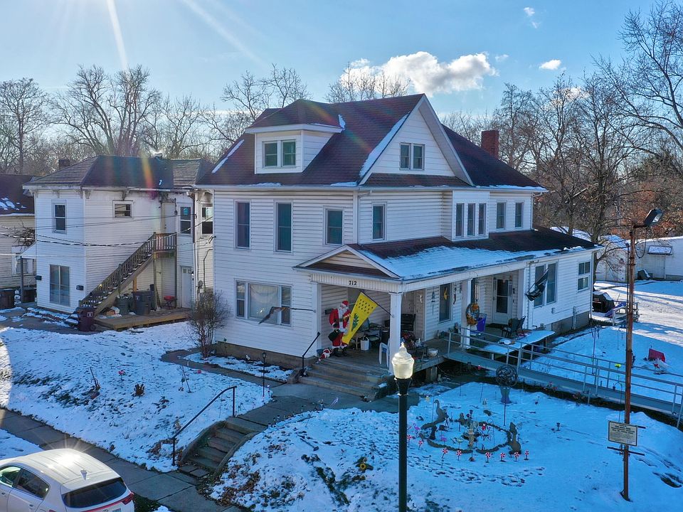 1st image of 712 S Elizabeth St
