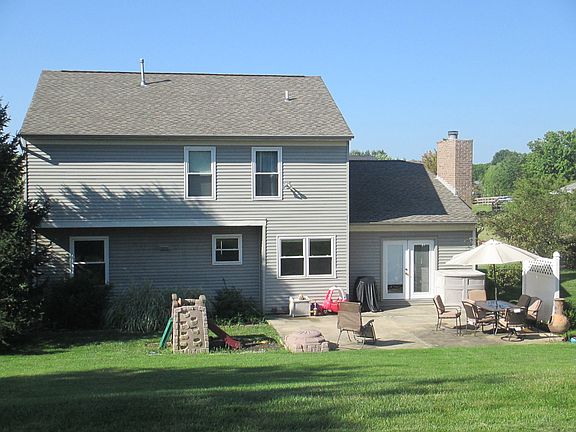 2nd image of 8404 Lakevalley Dr